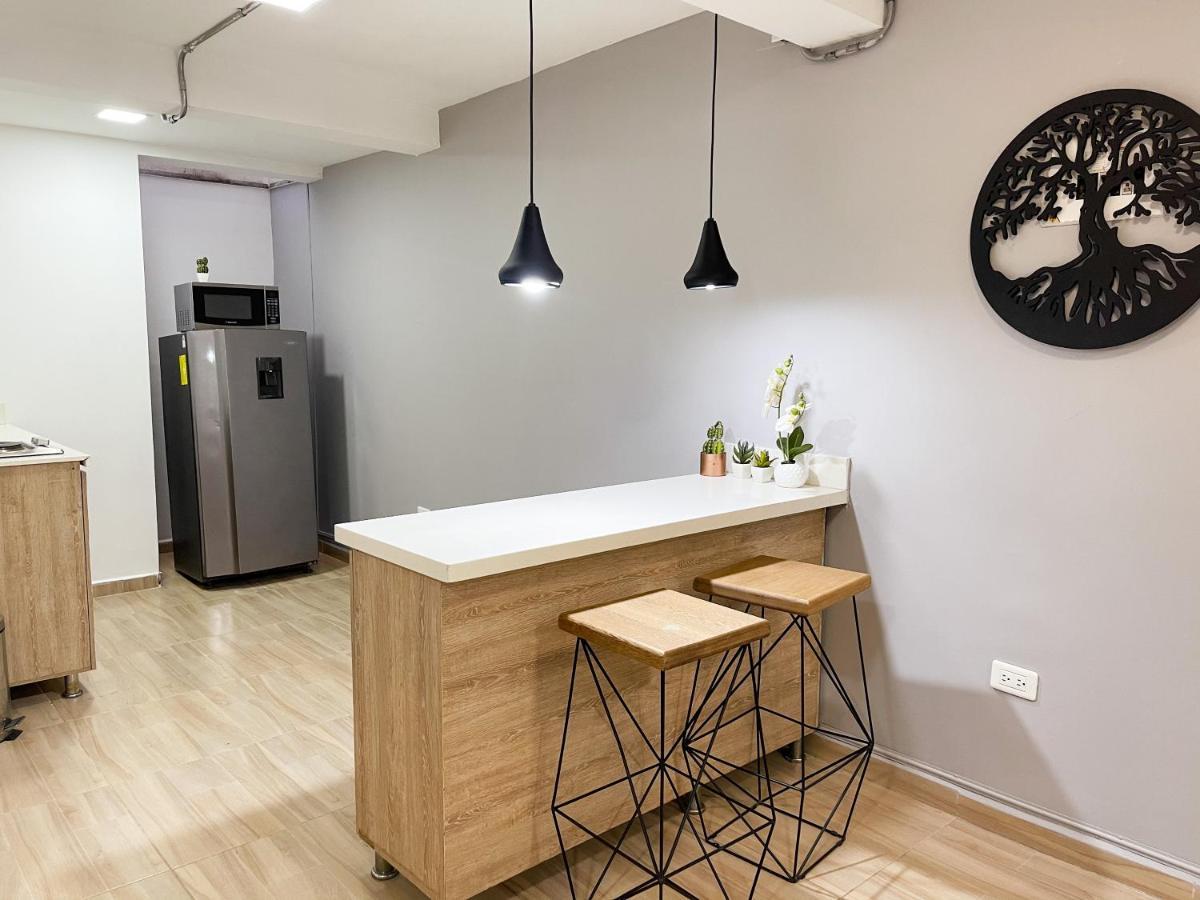 Apartamento Lleras Apartment Medellin Luaran gambar